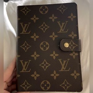 Louis Vuitton MM Agenda